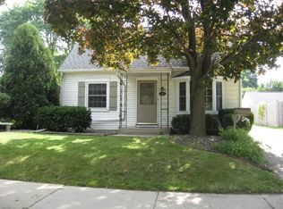 312 S 83rd St, Milwaukee, WI 53214