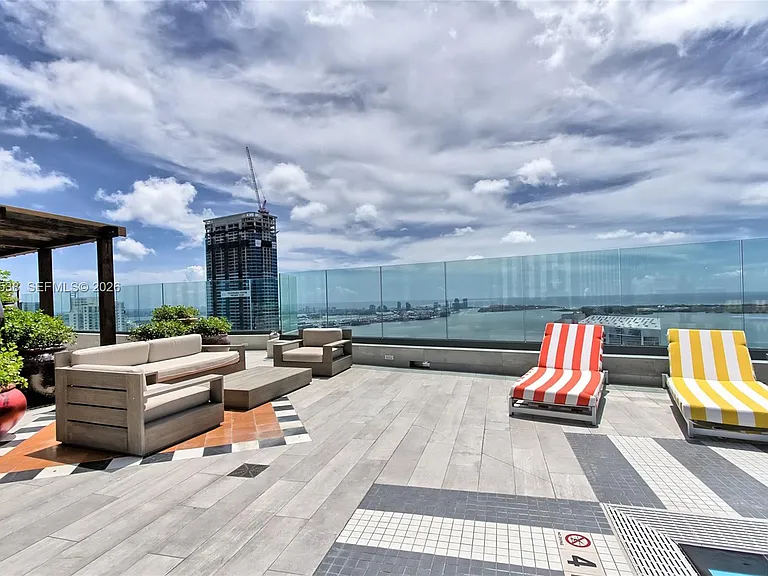 1300 S Miami Ave #2105 — Photo 35
