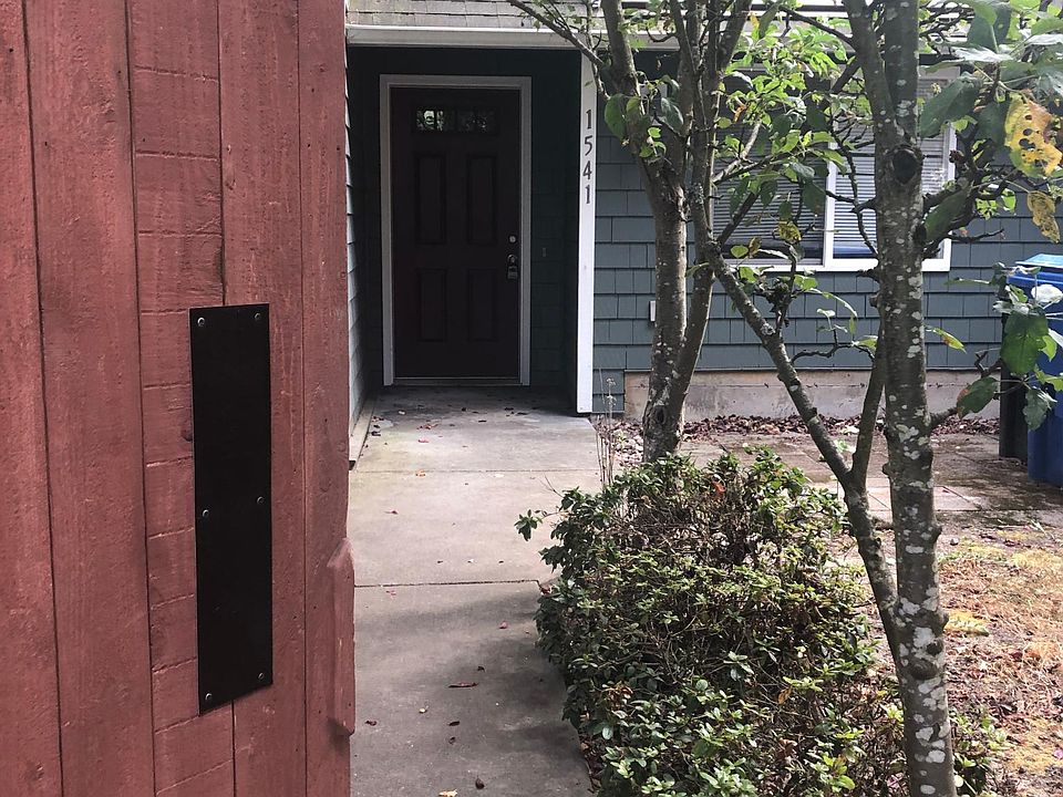 1st image of 1541 NW 51st St