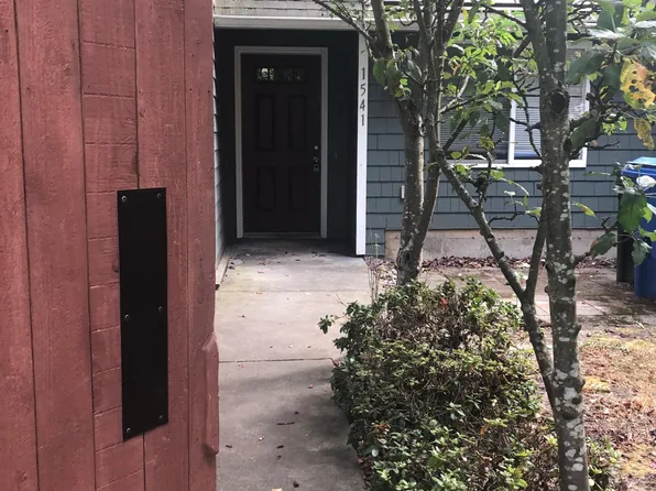 1541 NW 51st St, Seattle, WA 98107