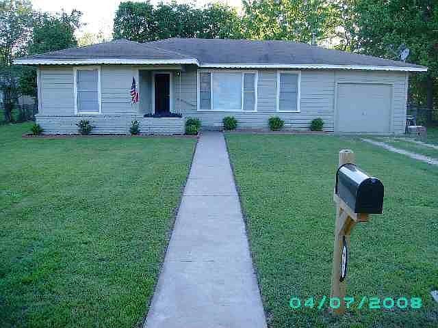 1st image of 606 N Norma Dr