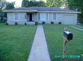 606 N Norma Dr, Lacy Lakeview, TX 76705