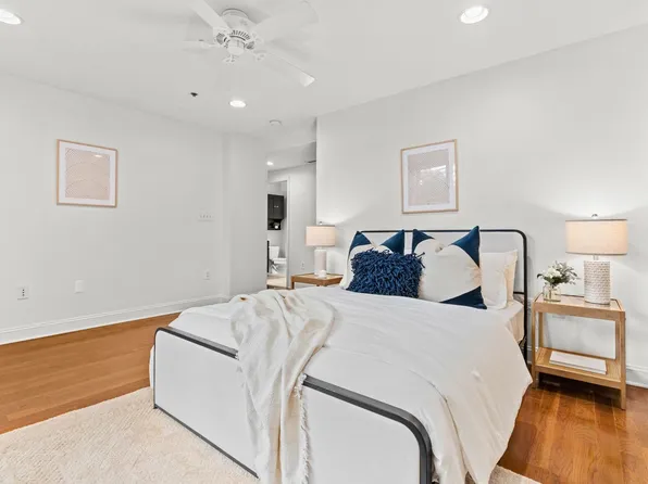 70 Adams Street image 17 of 47