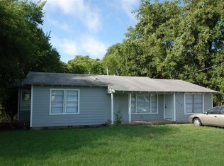 113 Sandra Dr, Azle, TX 76020