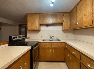 4643 Izard St #1, Omaha, NE 68132