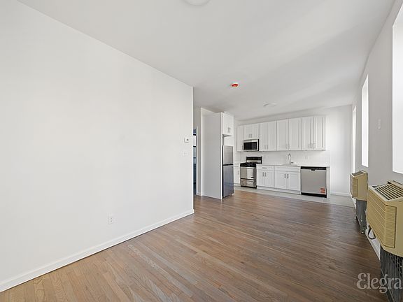 4th image of 164 Orchard St APT 6E