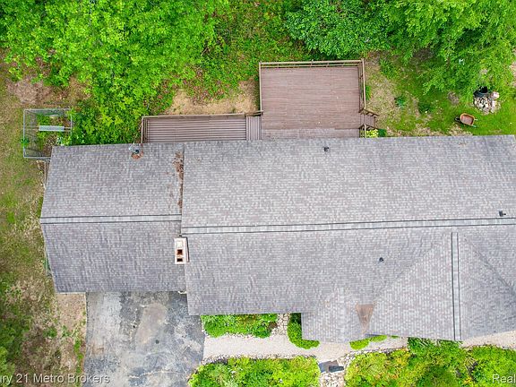 5th image of 5262 Conifer Dr
