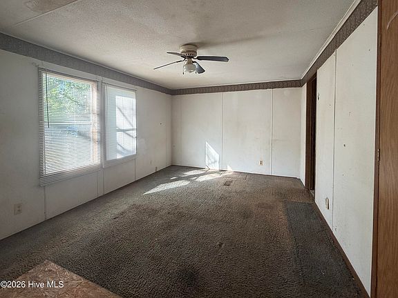 5th image of 202 Market Street