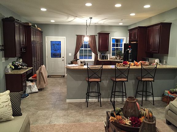 3rd image of 2118 Cody Dr Unit A