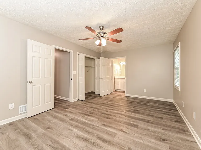 709 Cloudland Ct — Photo 9
