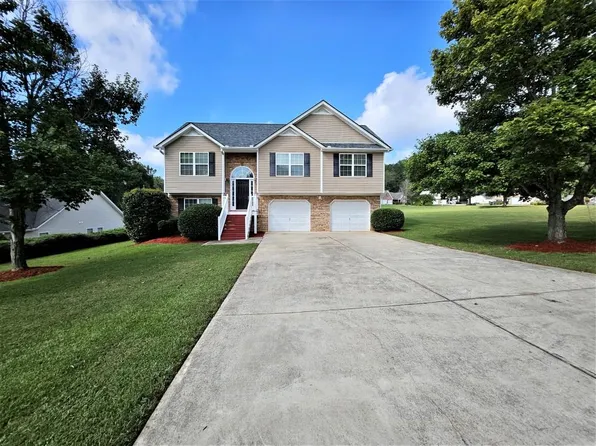 170 Shenandoah Dr, Hiram, GA 30141