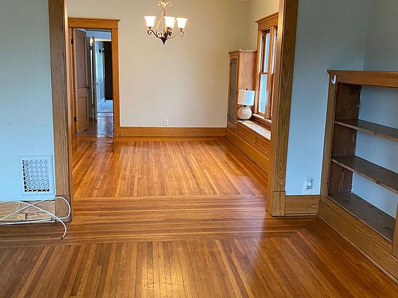 5th image of 66 Lovering Ave #2