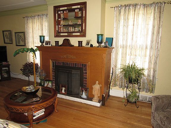 5th image of 9540 S Longwood Dr