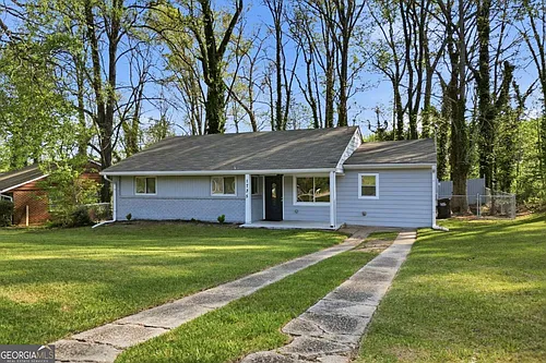 1735 Carter Cir Photo 1
