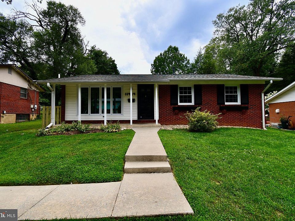 1st image of 11404 Soward Dr