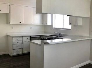 18182 Mandarin Ln #D, Yorba Linda, CA 92886