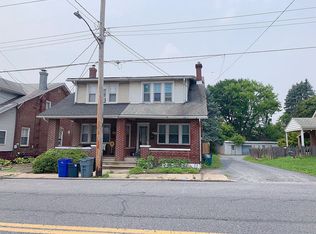 153 E Main St, Emmaus, PA 18049