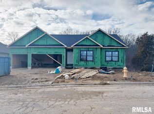 8823 N Westpoint Ct, Edwards, IL