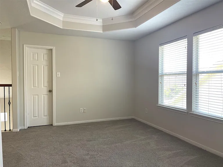 6411 Virginia Fields Dr — Photo 29