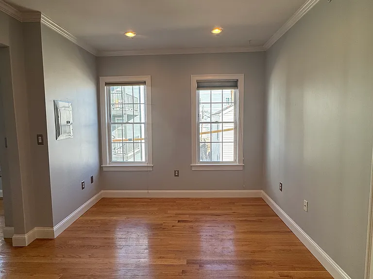 7 Knowlton St #2 — Photo 8