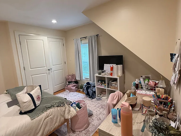 25 Lothrop St #2L — Photo 6