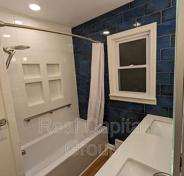2204 Dean St — Photo 15