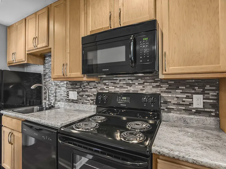 3315 Wells Ave #3325 — Photo 13