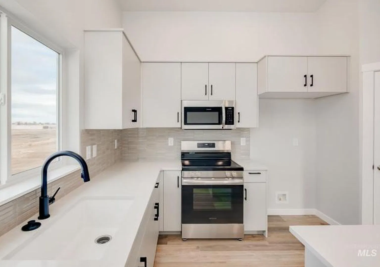 4-Bedroom Home in Star Single-Level Living in Trapper Ridge — Photo 4
