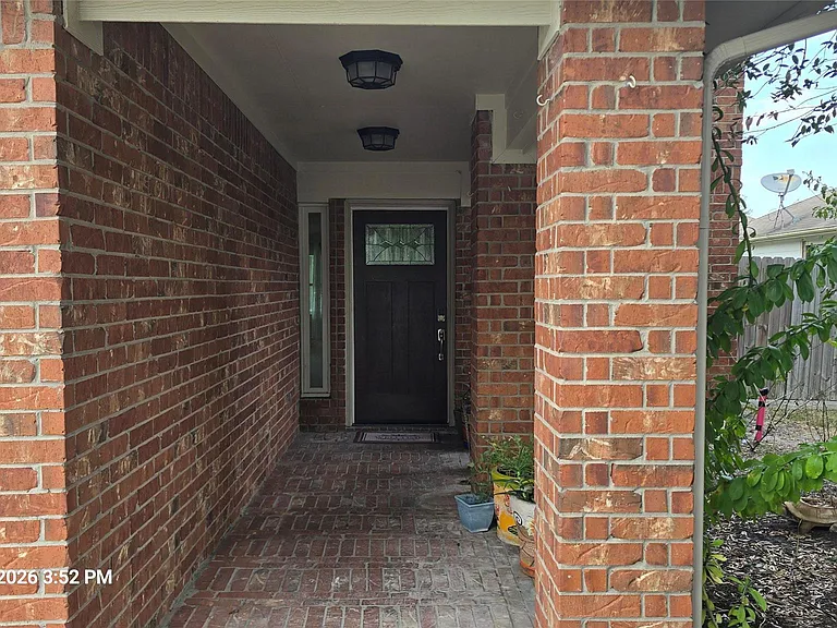7239 Foxbrook Dr — Photo 26