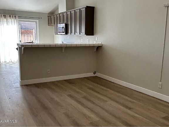 2nd image of 722 E Avenue J6