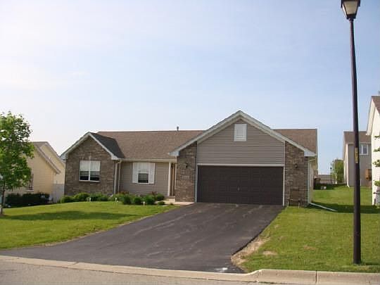 1st image of 3034 Bauer Dr