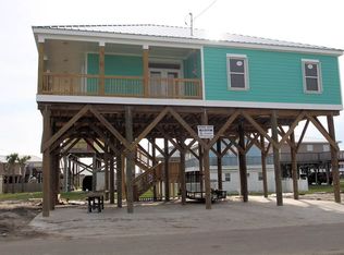 111 Boudreaux Ln, Grand Isle, LA 70358