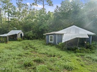 15058 11th St, Pearlington, MS 39572