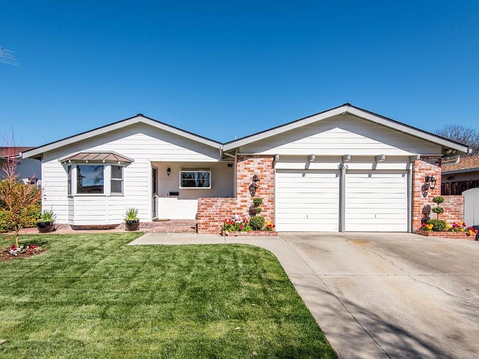 1st image of 1263 Lorelei Ct