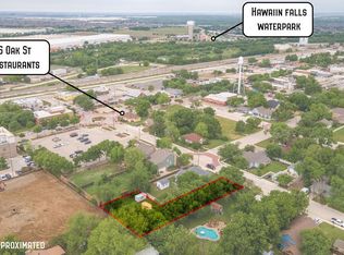 300 1/2 Lamar St, Roanoke, TX 76262