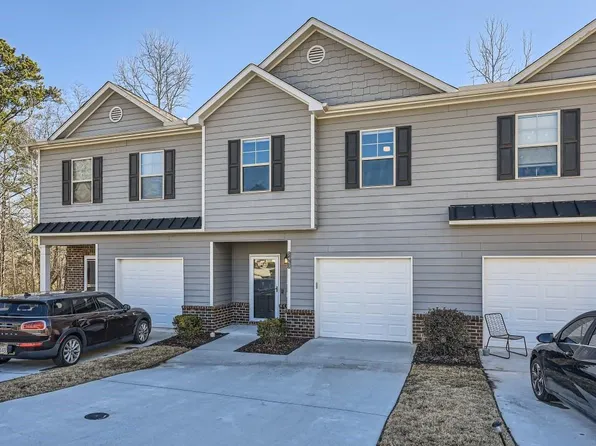 5440 Sycamore Ct, Oakwood, GA 30566