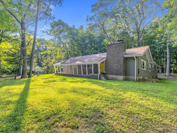 94 Highwoods Drive, Guilford, CT 06437