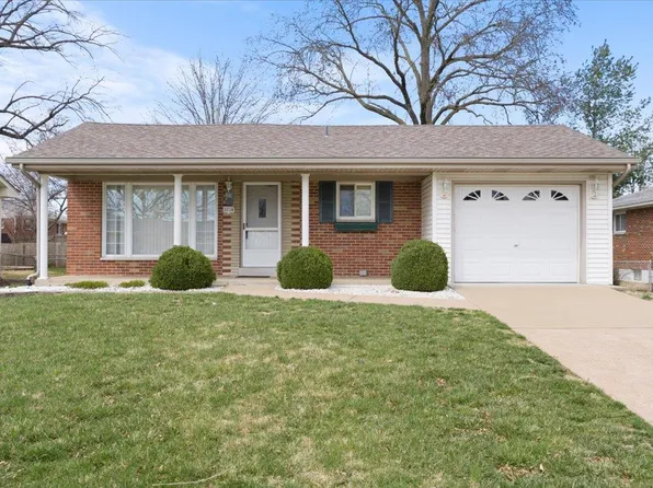 3219 Bridgeridge Dr, Saint Louis, MO 63125