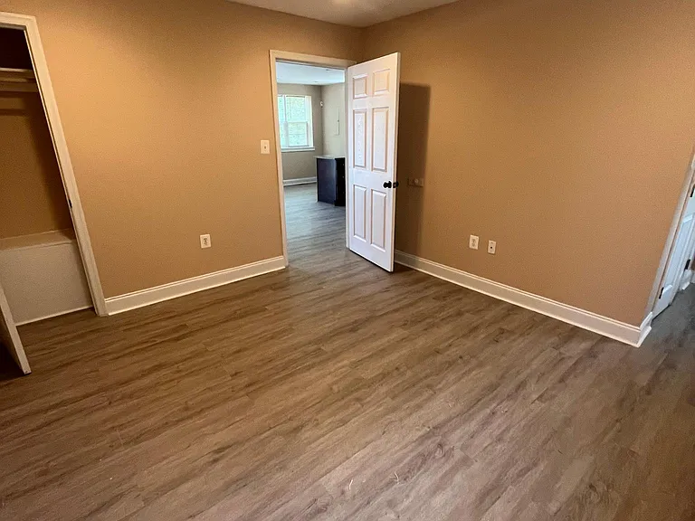 4773 S Capitol Ter SW #1 — Photo 10