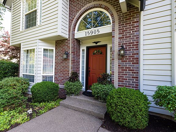 4th image of 15905 NE 180th St