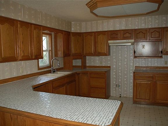 4th image of 506 Sandpiper Ave