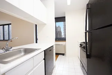 Rented by Olshan Realty