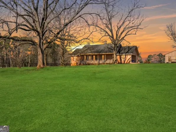 1013 Amber Stapp Studdard Rd, Social Circle, GA 30025