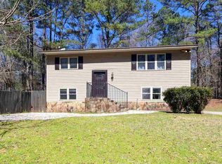 418 Robinson Rd, Peachtree City, GA 30269