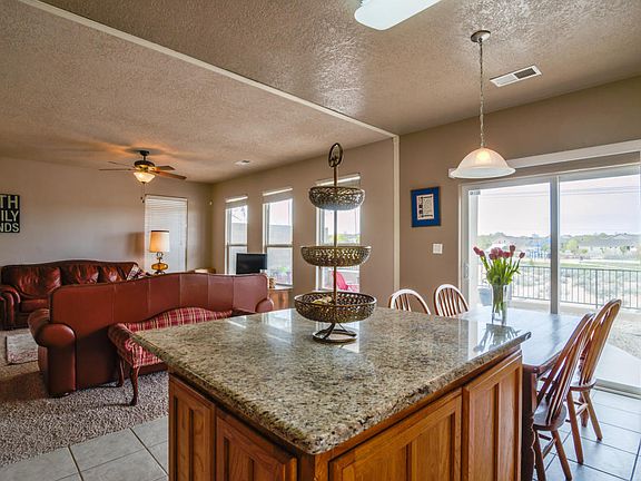 2nd image of 6266 Sierra Nevada Cir NW