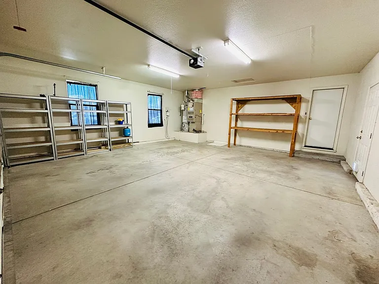 844 Woodhaven Dr — Photo 27