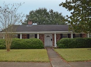 7627 Lacy Hill Dr, Houston, TX 77036