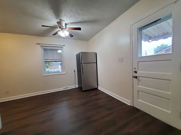 5th image of 4917 Lindbergh Blvd