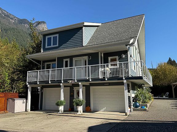 3rd image of 66516 Kawkawa Lake Rd