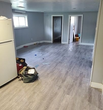 3rd image of 1591 Martindale St #B